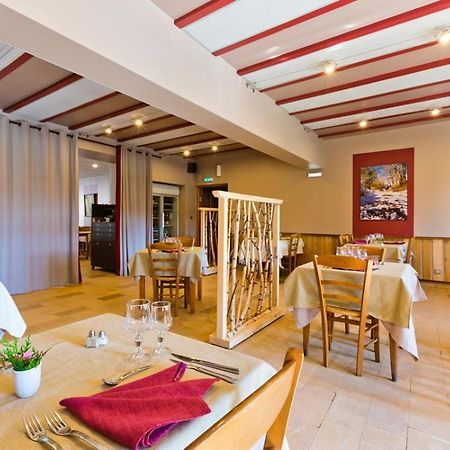 Hotel La Clairiere Chambon-sur-Dolore Ngoại thất bức ảnh
